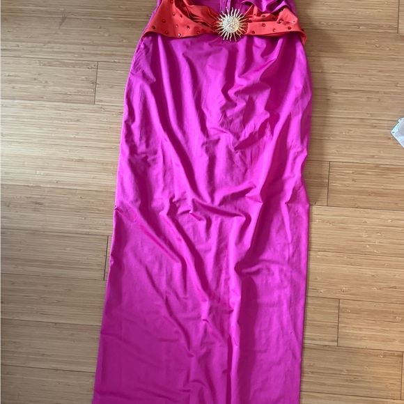 SOLD - Picture 3 of 3